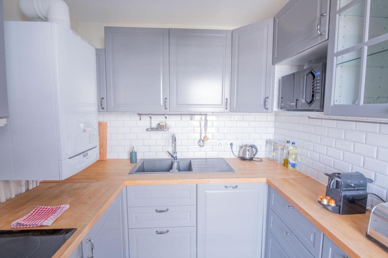 Machouart Le Duplex -Parking Gratuit Equipee Commodites- Apartment Aubervilliers Exterior photo